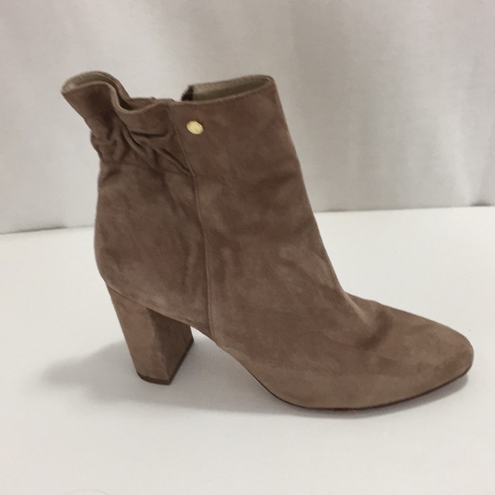 Louise et Cie Tan Suede Lo Shayna Booties Ankle Boots Size 7.5